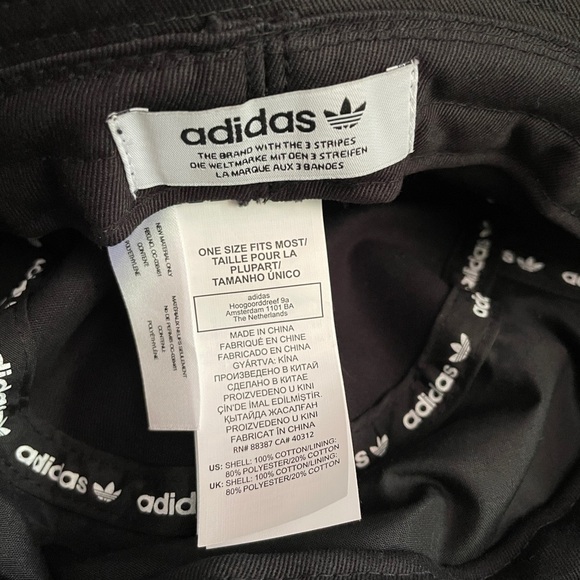 ADIDAS ORIGINAL BUCKET HAT - Picture 5 of 5